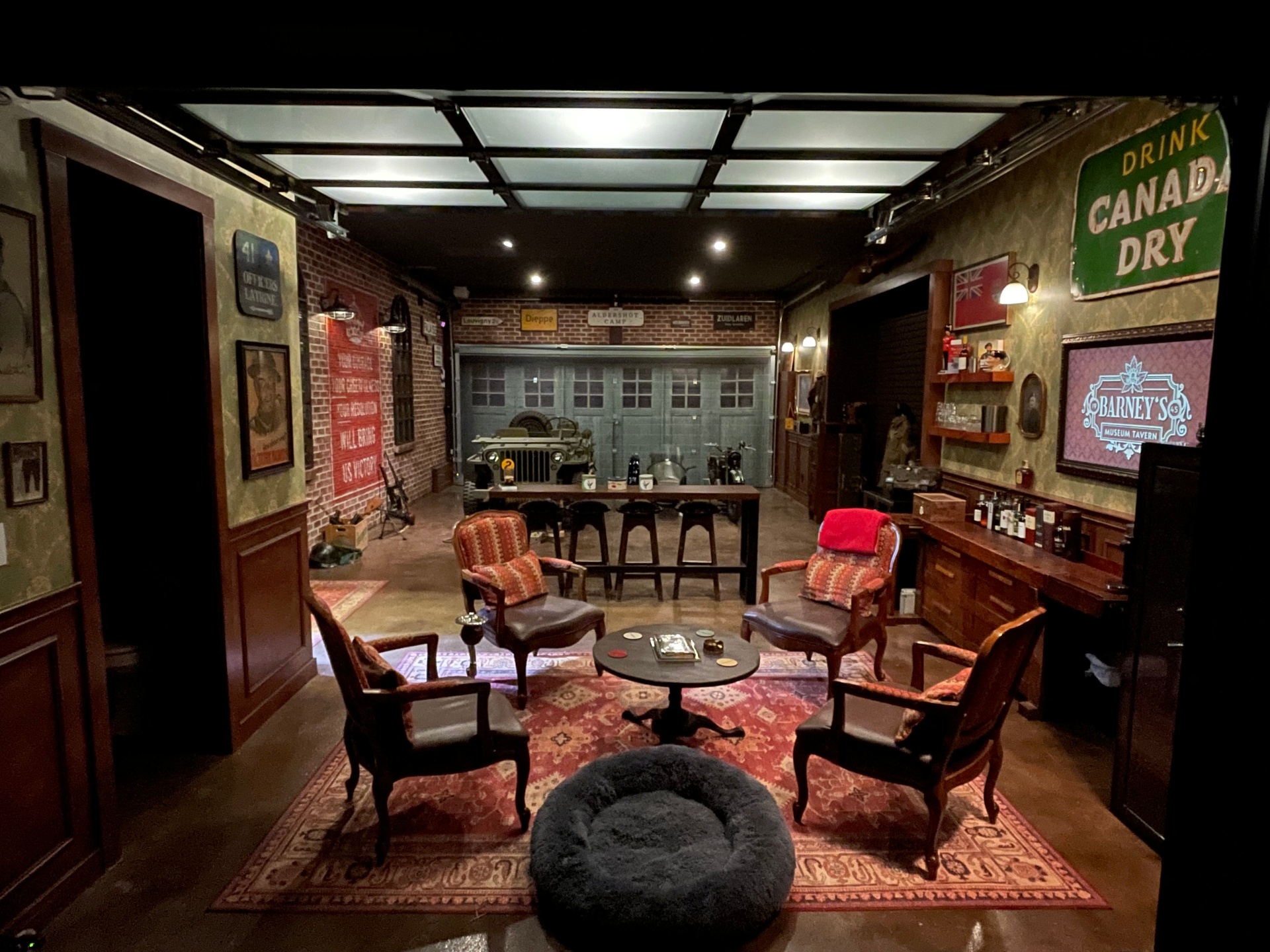Interior imagery from the Barney’s Tavern website